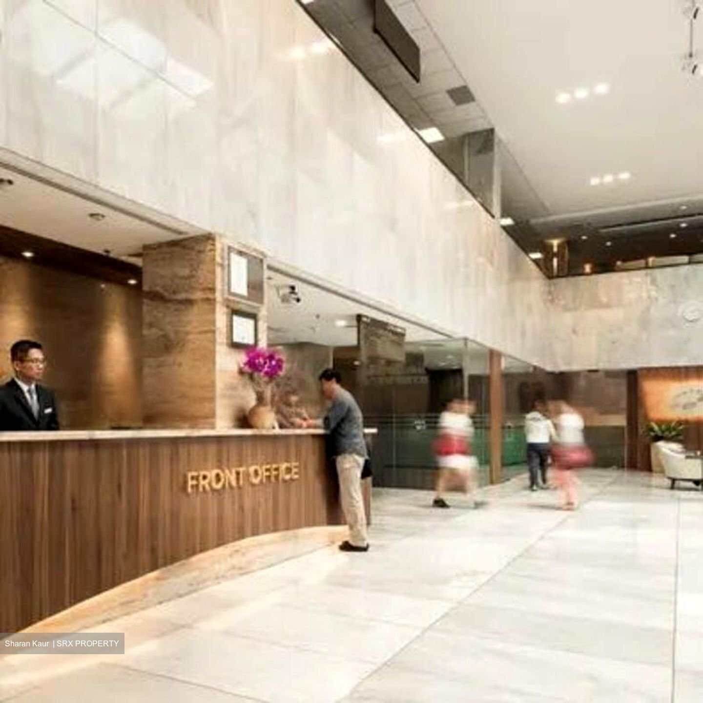 Mount Elizabeth Hospital (D9), Retail #457443381